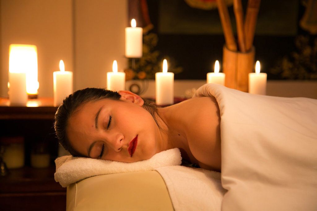 Massage_Kerzenwachs-1024x683